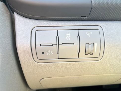 Used 2014 Hyundai Accent GS image 21