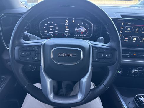 Used 2023 GMC Sierra 1500 SLT w/ SLT Premium Package image 19