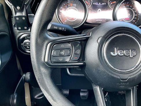 Used 2020 Jeep Gladiator Sport AWD/4WD image 24