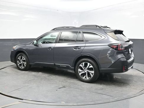 Used 2021 Subaru Outback Limited XT AWD/4WD image 4