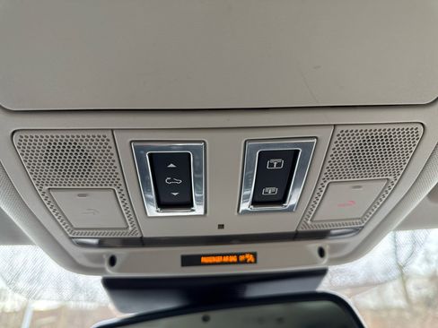 Used 2017 Jaguar F-PACE Prestige image 60