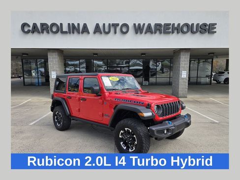 Used 2025 Jeep Wrangler Unlimited Rubicon 4xe w/ Convenience Group AWD/4WD image 1
