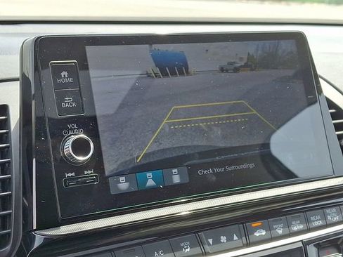 Used 2026 Honda Odyssey EX-L image 4