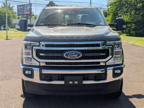 Used 2020 Ford F250 Lariat w/ Lariat Value Package AWD/4WD image 2