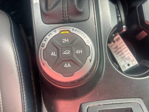 Used 2021 Ford Bronco First Edition AWD/4WD image 25