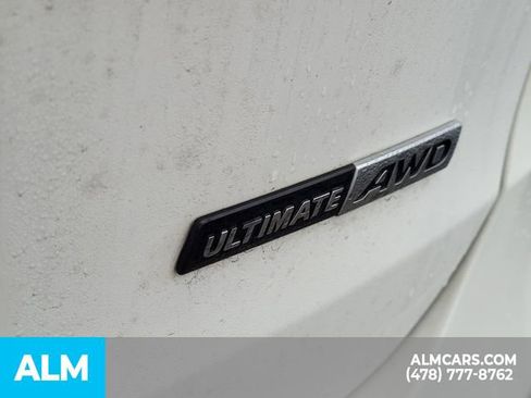 Used 2017 Hyundai Santa Fe SE image 11