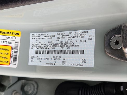 Certified 2024 Ford Bronco Black Diamond image 27