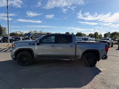 Used 2026 GMC Sierra 1500 Elevation w/ Elevation Premium Package AWD/4WD image 2