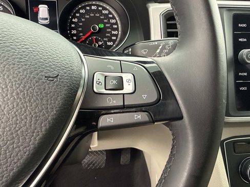 Used 2018 Volkswagen Atlas SE image 30