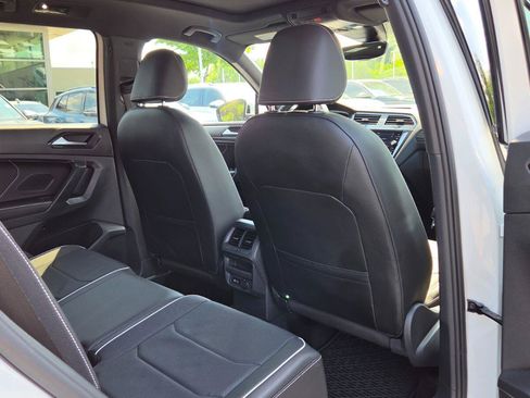 Used 2022 Volkswagen Tiguan SEL R-Line AWD/4WD image 62