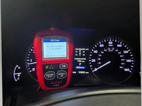 Used 2013 Lexus ES 350 w/ Luxury Pkg FWD image 64