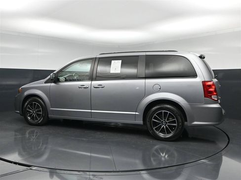 Used 2019 Dodge Grand Caravan GT FWD image 8