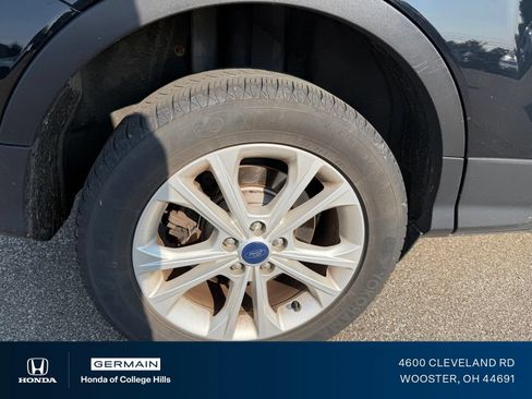 Used 2018 Ford Escape SEL AWD/4WD image 5