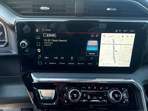 Used 2023 GMC Sierra 1500 Denali w/ Denali Reserve Package AWD/4WD image 25