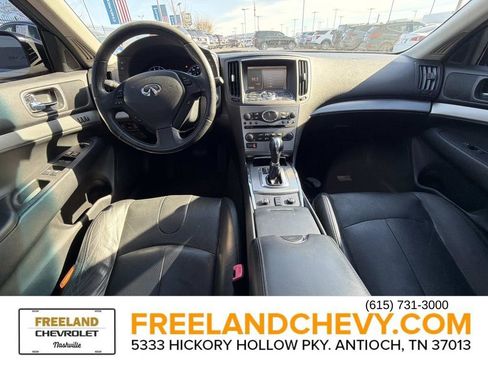 Used 2012 INFINITI G37 x w/ Premium Pkg image 18