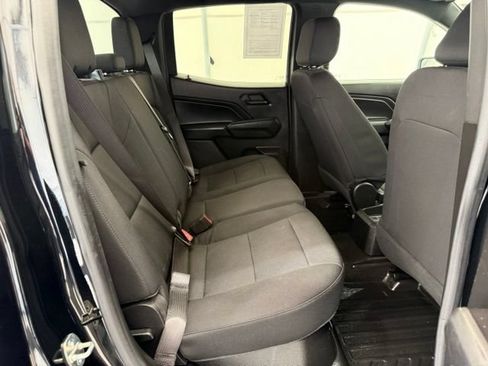 Used 2023 Chevrolet Colorado W/T RWD image 23