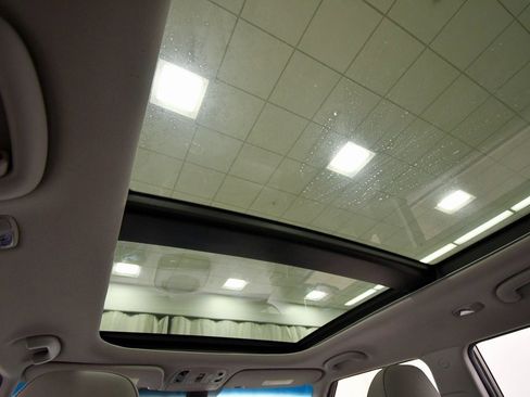 Used 2018 Kia Soul + w/ + Primo LIT Package image 16