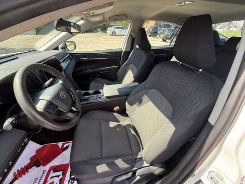 Used 2025 Toyota Camry LE FWD image 7