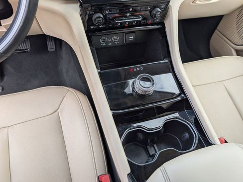 Used 2022 Jeep Grand Cherokee L Limited image 29