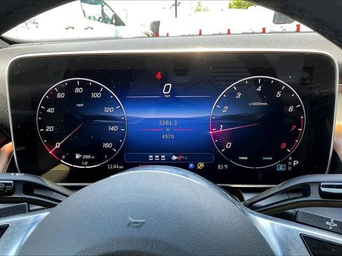 Used 2026 Mercedes-Benz GLC 300 4MATIC image 15