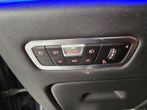 Used 2019 BMW X7 xDrive50i w/ Premium Package AWD/4WD image 21