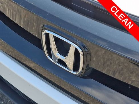 Used 2020 Honda Civic EX image 10