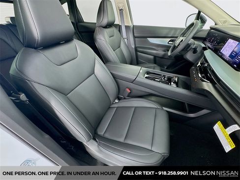 New 2025 Nissan Murano SL image 30