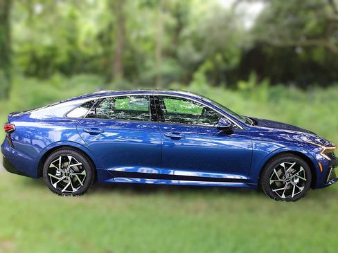 New 2025 Kia K5 EX image 5