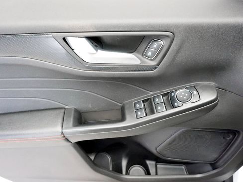 Used 2024 Ford Escape ST-Line w/ Tech Pack #1 FWD image 12
