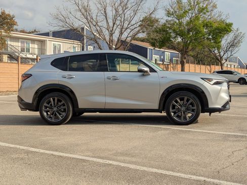 Certified 2025 Acura ADX A-Spec image 3