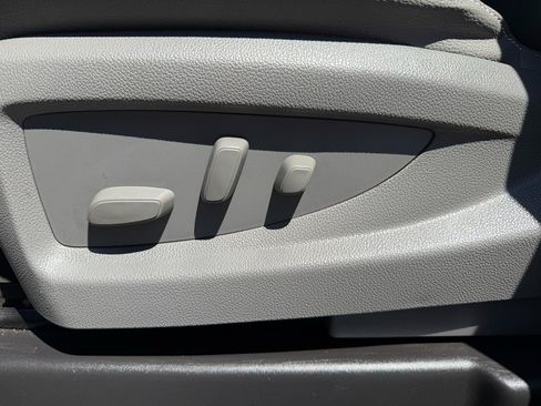 Used 2017 Chevrolet Tahoe LT RWD image 14