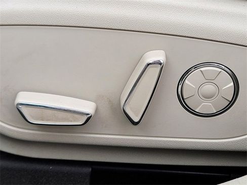 Used 2019 Lincoln MKZ Reserve w/ Luxury Package image 5