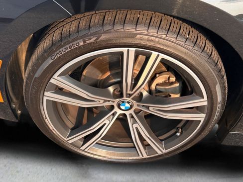 Used 2020 BMW 330i Sedan w/ Premium Package RWD image 12