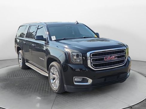 Used 2016 GMC Yukon XL SLT w/ Open Road Package RWD image 7