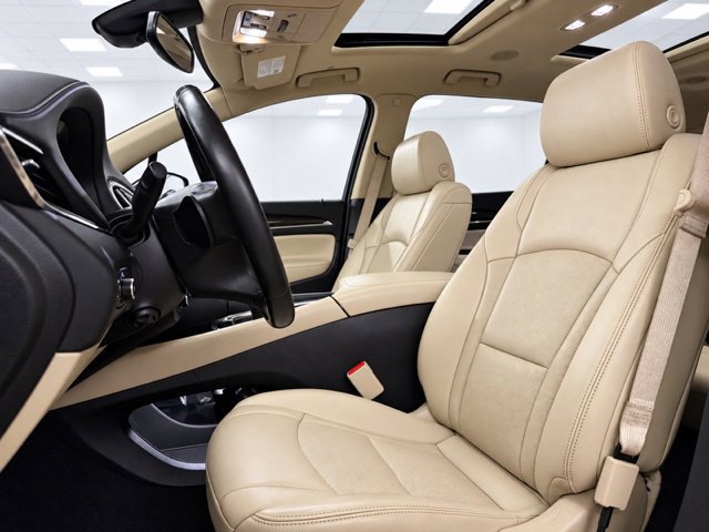 Used 2019 Buick Enclave Premium w/ Trailering Package, 5000 lbs. AWD/4WD image 19