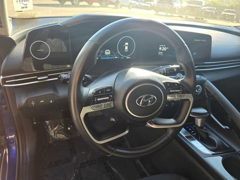 Used 2023 Hyundai Elantra SEL w/ Convenience Package image 24
