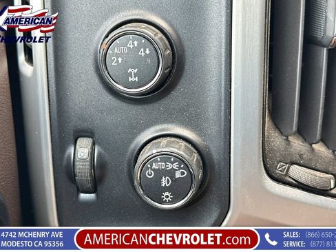 Used 2014 GMC Sierra 1500 SLT w/ SLT Preferred Package AWD/4WD image 34