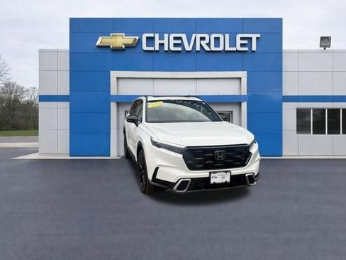 Used 2023 Honda CR-V Sport Touring image 3