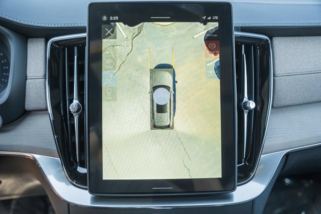 New 2027 Volvo XC90 B6 Plus AWD/4WD image 46