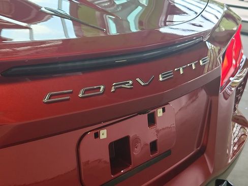 Used 2022 Chevrolet Corvette Stingray Preferred Conv w/ Z51 Performance Package RWD image 30