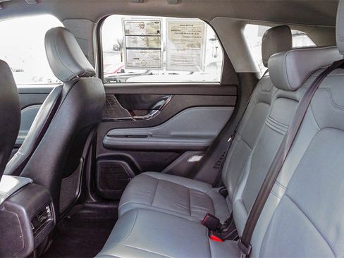 Used 2022 Lincoln Corsair Reserve image 23