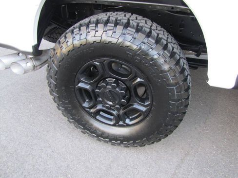 Used 2025 Ford F250 XLT w/ FX4 Off-Road Package AWD/4WD image 28