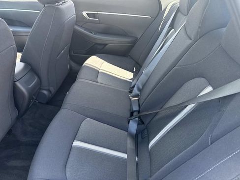 Certified 2025 Hyundai Sonata SE FWD image 14