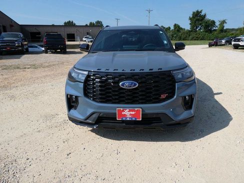 New 2026 Ford Explorer ST w/ Sun And Sound Package AWD/4WD image 9