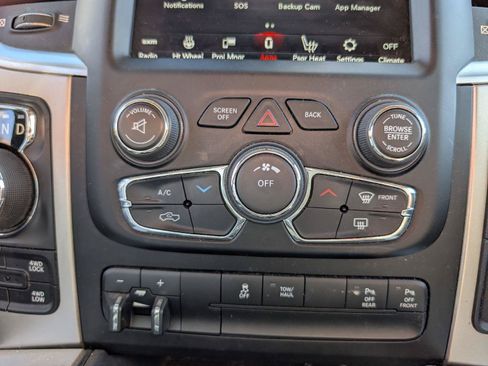 Used 2018 RAM 1500 Big Horn AWD/4WD image 16