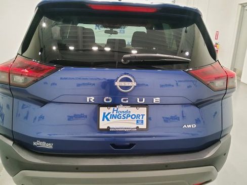 Used 2023 Nissan Rogue S image 13
