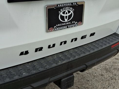 New 2026 Toyota 4Runner SR5 image 17