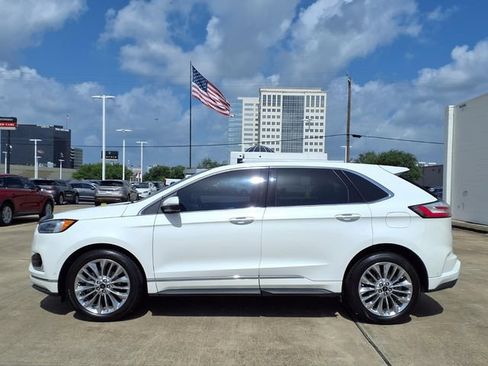 Used 2020 Ford Edge Titanium w/ Equipment Group 301A FWD image 24