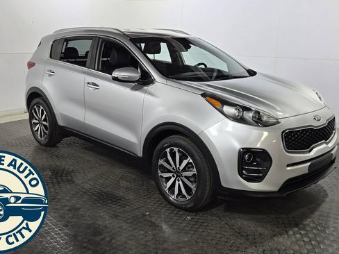 Used 2019 Kia Sportage EX FWD image 9