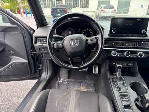 Used 2022 Honda Civic Sport image 13